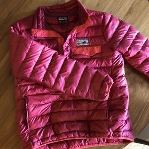 Patagonia puffy pullover. Red, medium.